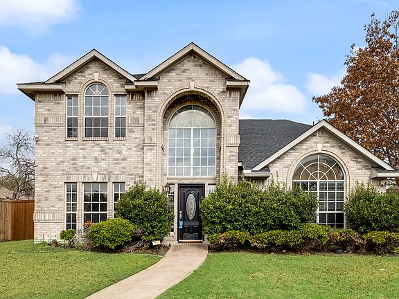 2nd image of 7616 Jennifer Ln