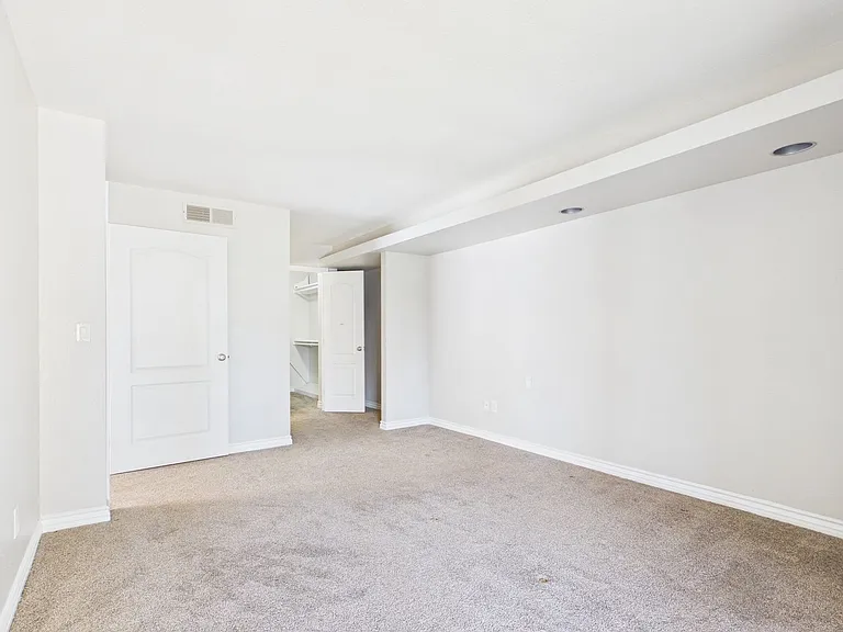 3420 W Danbury Dr #C203 — Photo 6