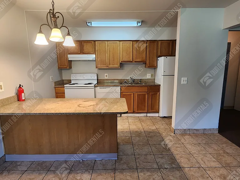 1800 Brainard St #103 — Photo 15
