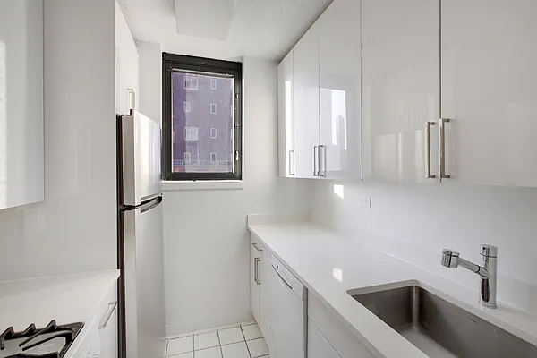 Rented by Oxford Property Group | media 7