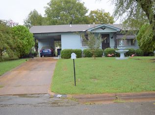 209 Spurr St, Florence, AL 35630