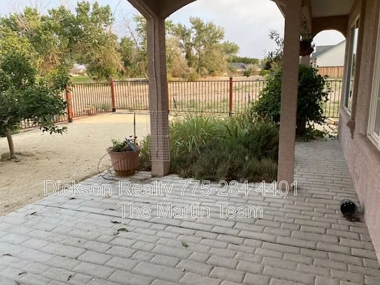 752 Divot Dr — Photo 12