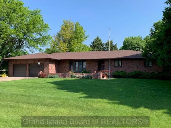 4040 Patchwork Pl, Grand Island, NE 68803
