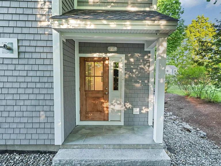 2 Lake St #B — Photo 43