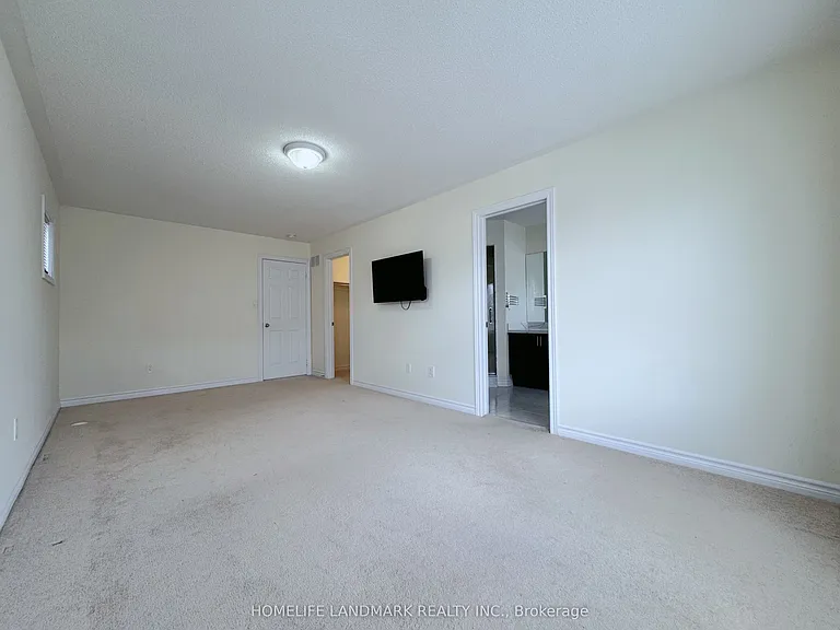 29 Sharbot Ln — Photo 21
