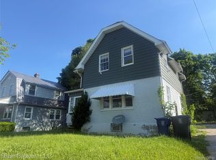 958 N Chevrolet Ave, Flint, MI 48504