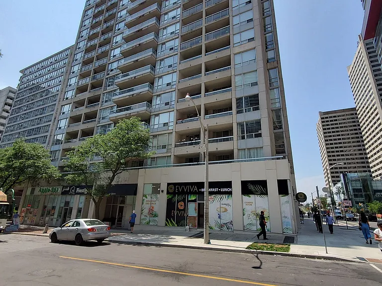 43 Eglinton Ave E #1808 — Photo 3