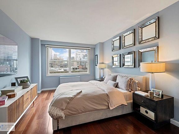 3rd image of 7 E 14th St APT 1112