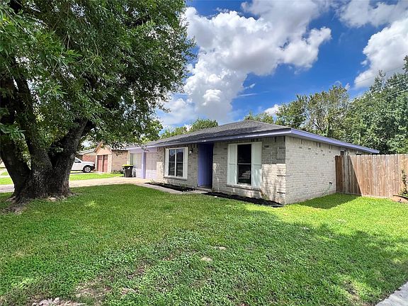 3rd image of 9587 Sutter Park Ln