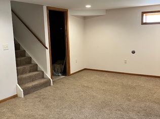 305 5th St #1, Monroe, WI 53566