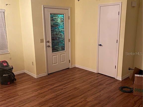 4th image of 9298 N Ashbury Dr