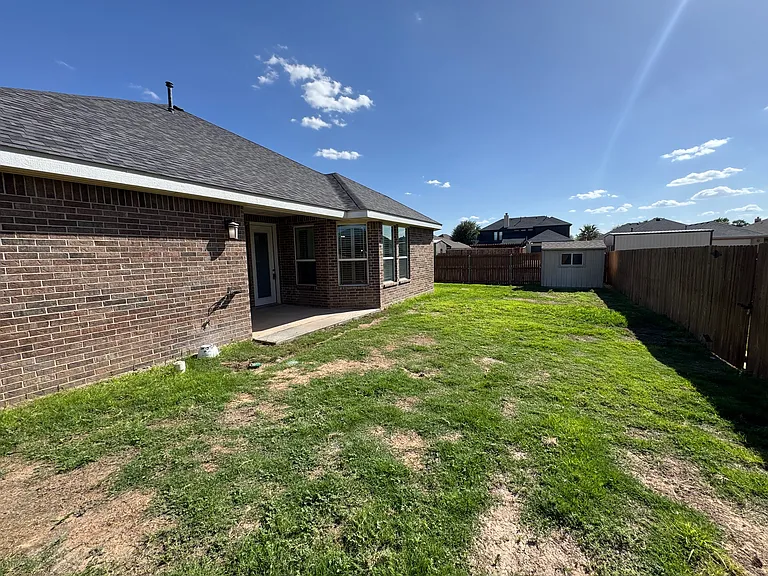 7201 Donatello St — Photo 18