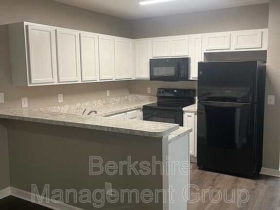 5th image of 4904 Cactus Needle Ln