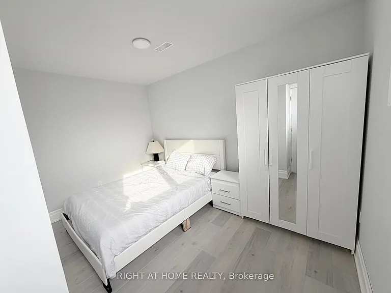 25 Duffield Rd E #LOWER — Photo 17