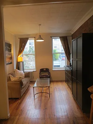 Rented by Performing Assets Corp | media 10