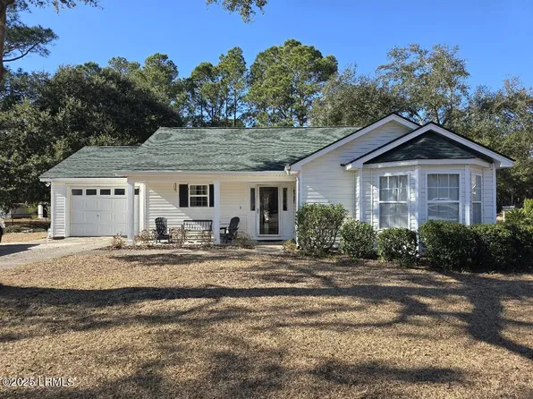 5 Shiney Leaf Ct, Beaufort, SC 29907