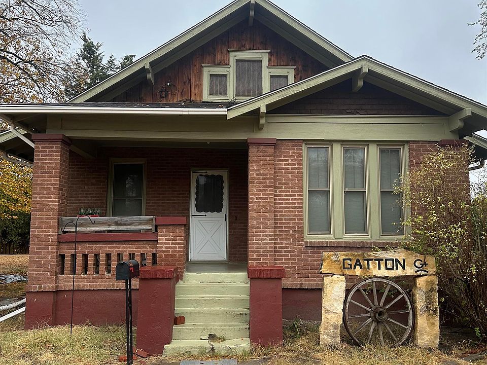 1st image of 400 W 4th St