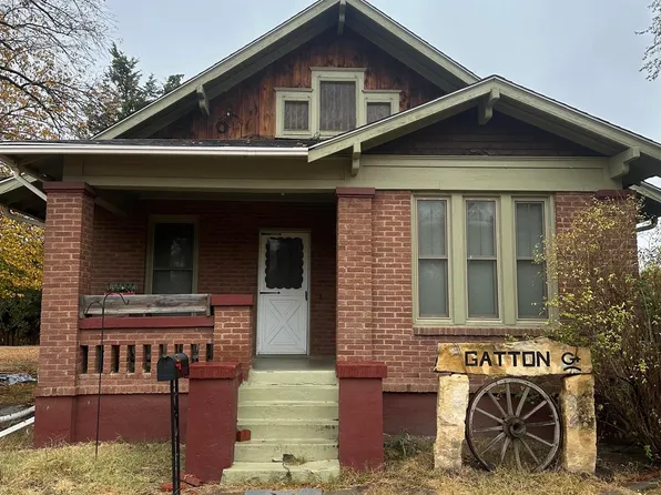 400 W 4th St, Ellinwood, KS 67526