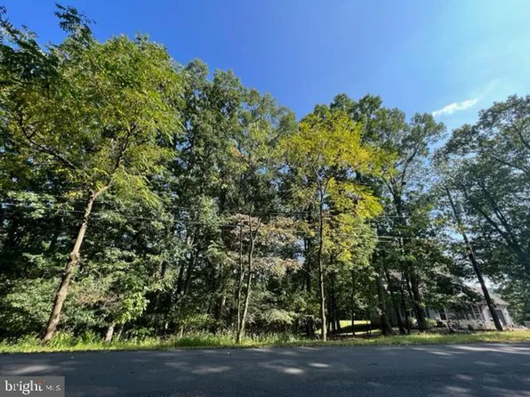1280 Doe Dr, Auburn, PA 17922