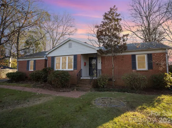 119 W Close St, Fort Mill, SC 29715