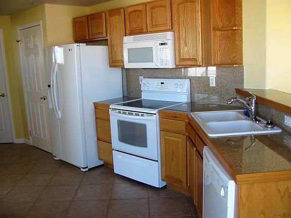 3rd image of 5425 County Road 32 #18