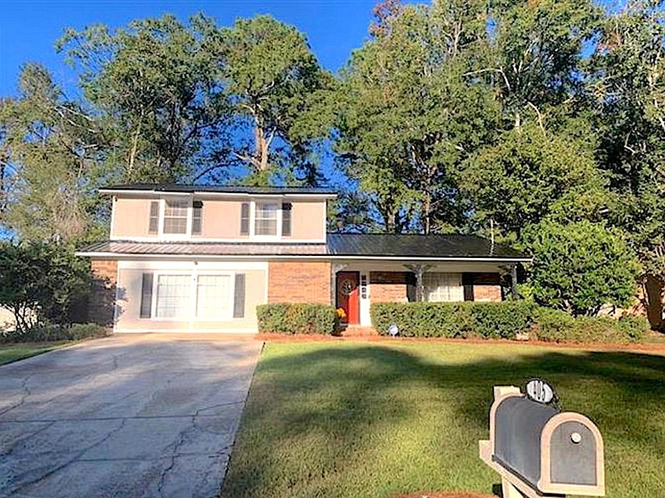 1st image of 405 Pine Hills Dr