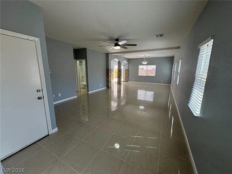 4949 Blue Bay Ct — Photo 4