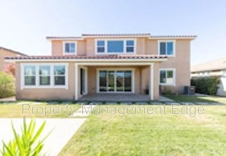 30524 Fragrant St — Photo 15