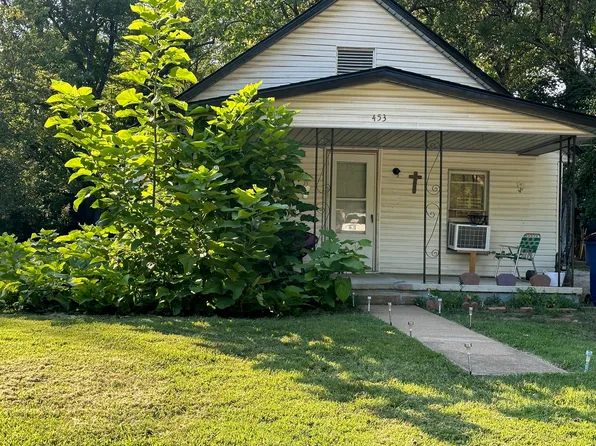 453 N 2nd St, Vinita, OK 74301