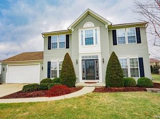 6963 Mourning Dove Ln, Niagara Falls, NY 14304