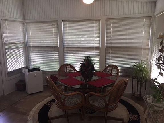 2nd image of 52 Magnolia Ln