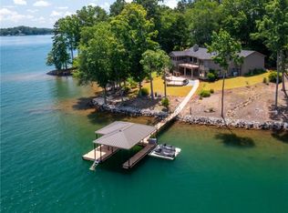 17024 Becknell Dr, Seneca, SC 29672