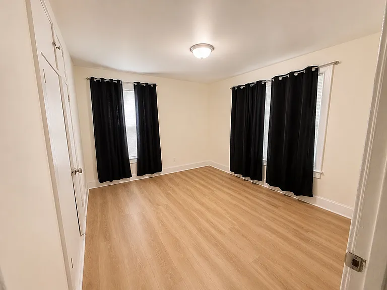 Briarwood Cir NW — Photo 1