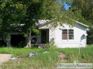 305 Mistletoe St, Marlin, TX 76661