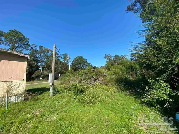 8700 Airway Dr, Pensacola, FL 32514