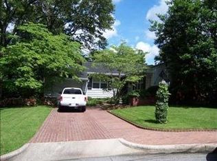 707 Smedes Pl, Raleigh, NC 27605