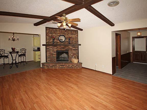 3rd image of 2605 15th Ave