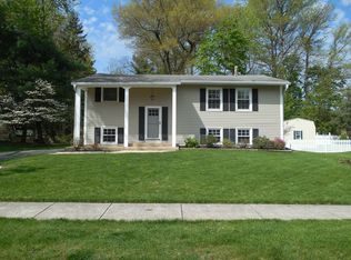 115 W Rutherford Dr, Newark, DE 19713