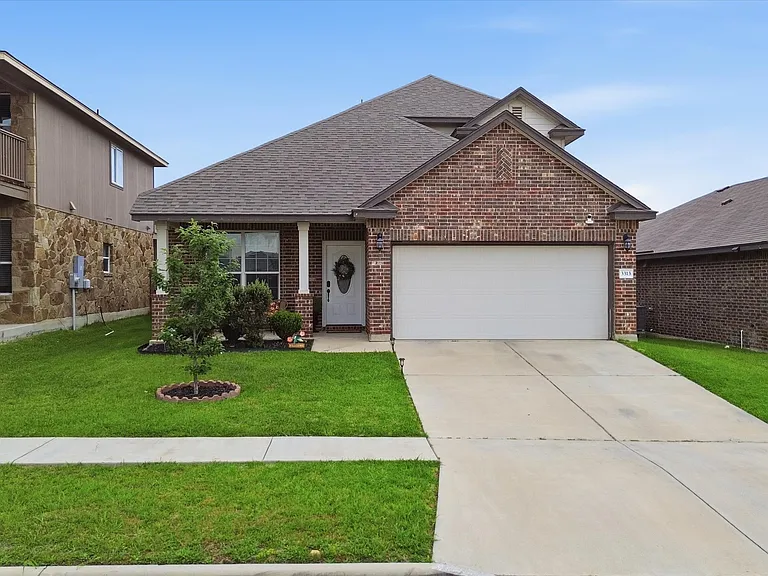 3313 Parkmill Dr — Photo 3
