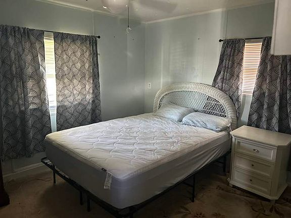 5th image of 806 Huron St #20-V