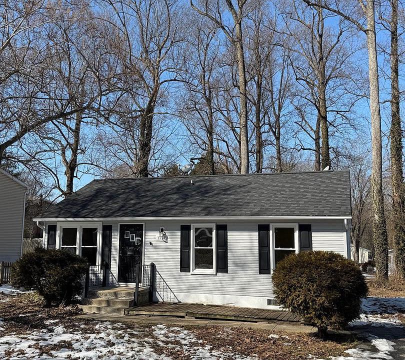 1st image of 1550 Avenue C