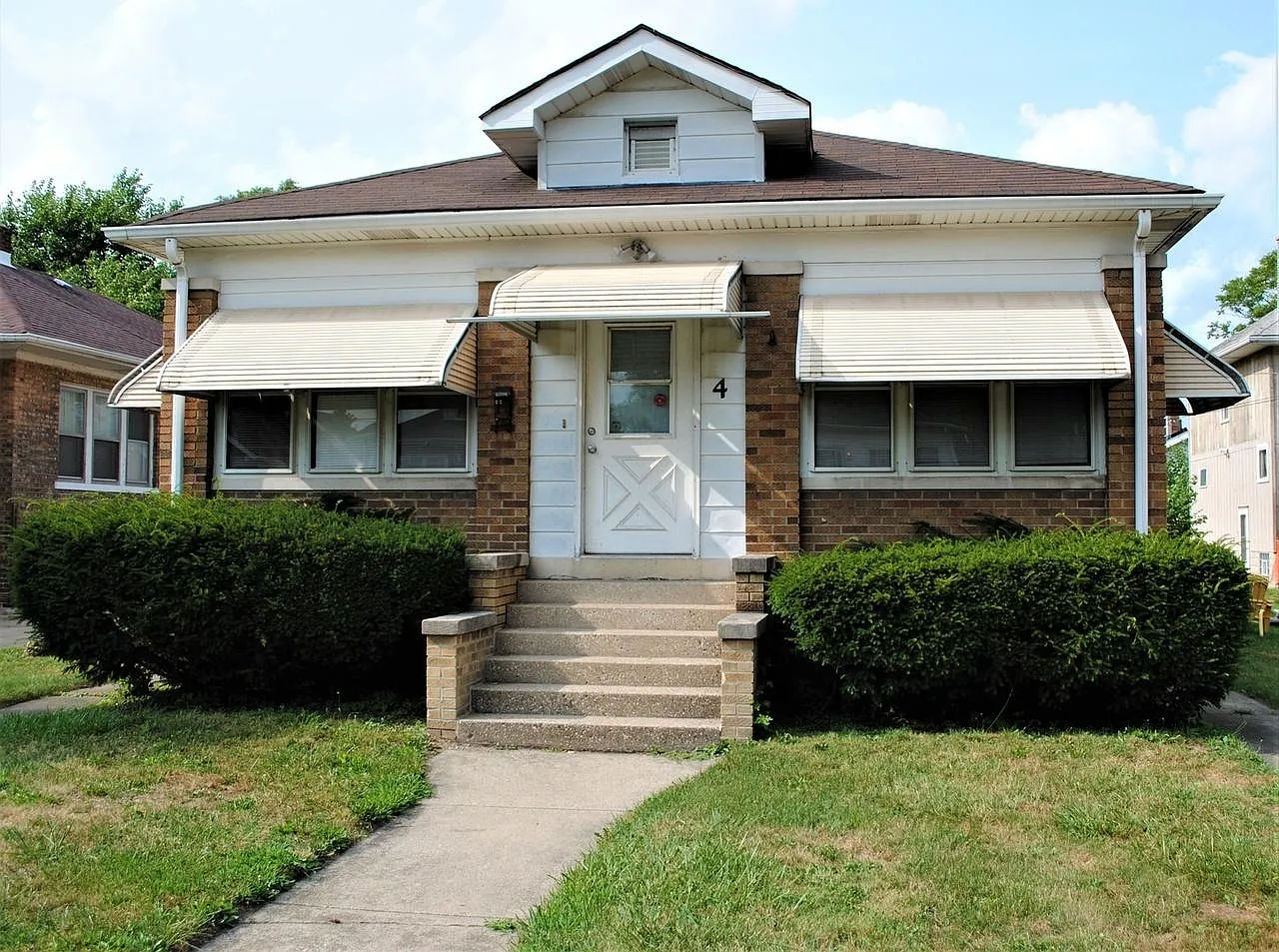 4 Webb St photo 1