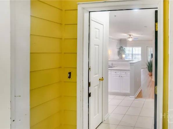 1517 Whitemarsh Way, Savannah, GA 31410