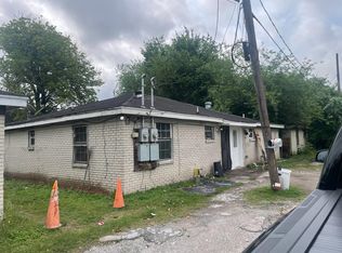 5118 Mallow St, Houston, TX 77033