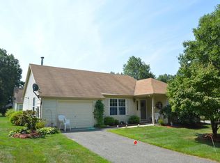 101 Morning Glory Ln, Whiting, NJ 08759