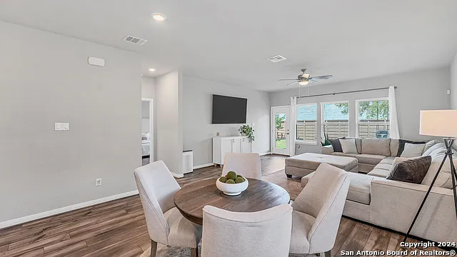 731 Myrtle Path — Photo 19