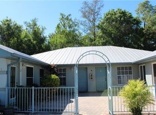 6285 Parkers Hammock Rd APT B, Naples, FL 34112