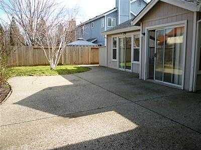 4th image of 8483 Dartford Dr