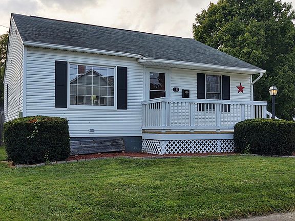 2nd image of 135 N Pierce Ave
