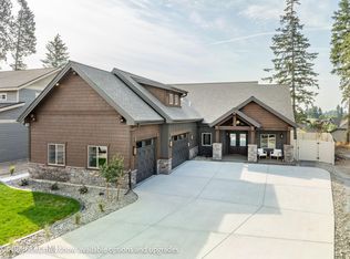 1080 E Sleeping Deer Ave, Hayden, ID 83835